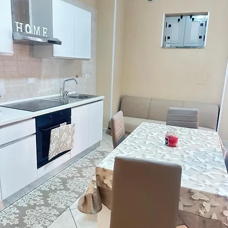 Annette Scafati-pompei Apartamento *
